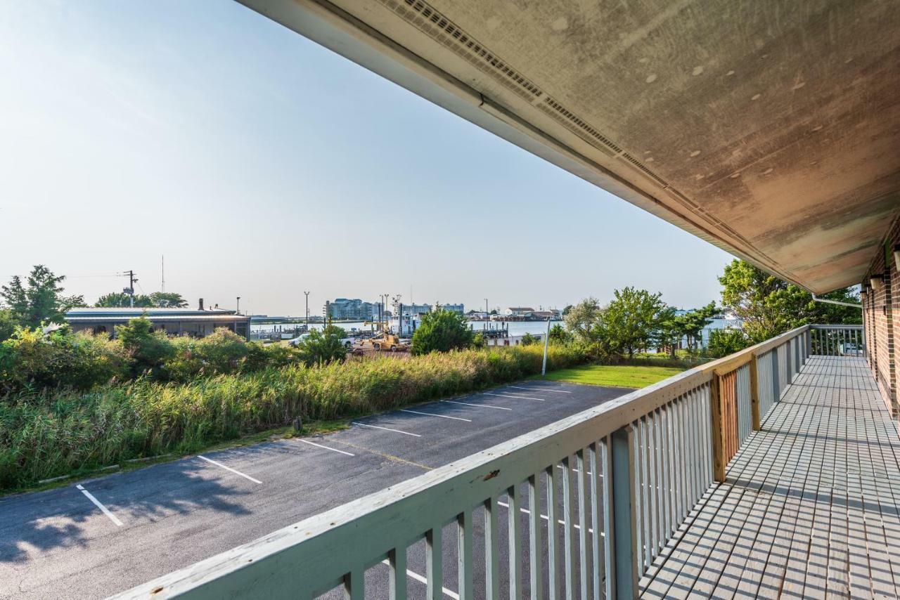 Rodeway Inn At Somers Cove Marina Crisfield Exterior photo